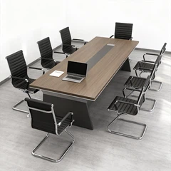 Kokouksen puheenjohtaja